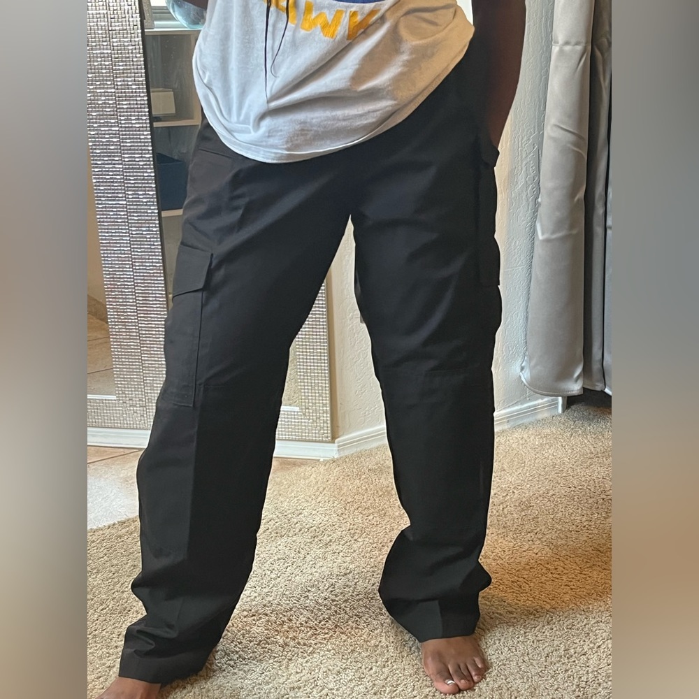 Black cargo pants